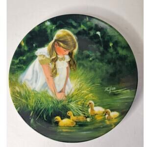 VTG  Donald Zolan 1984 Collector Plate -"Golden Moment" Girl with Baby Ducks Art